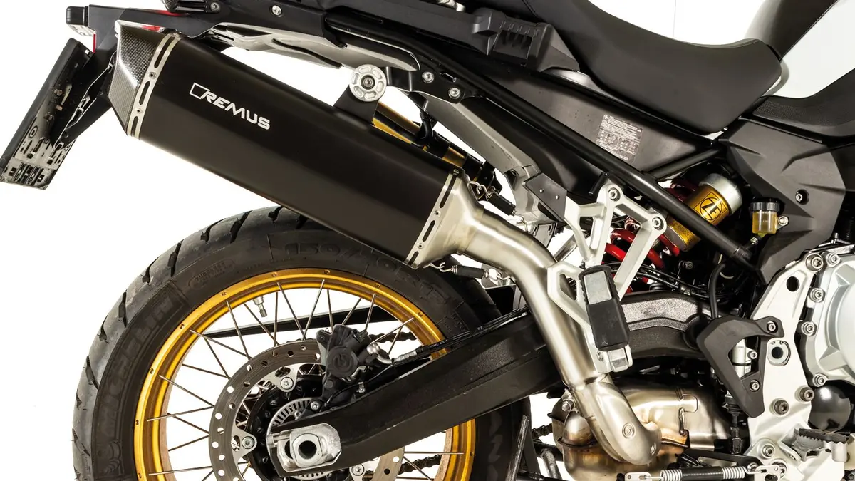 Black Hawk — Connection Tube + Racing 1
