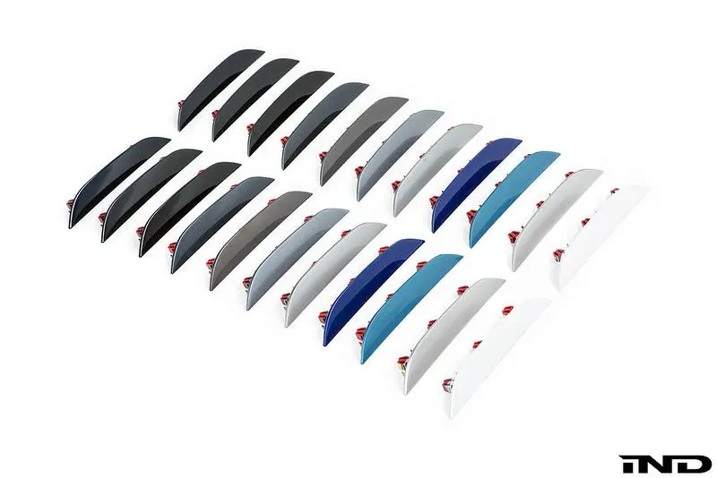 Ind F90 M5 Painted Rear Reflector Set 1