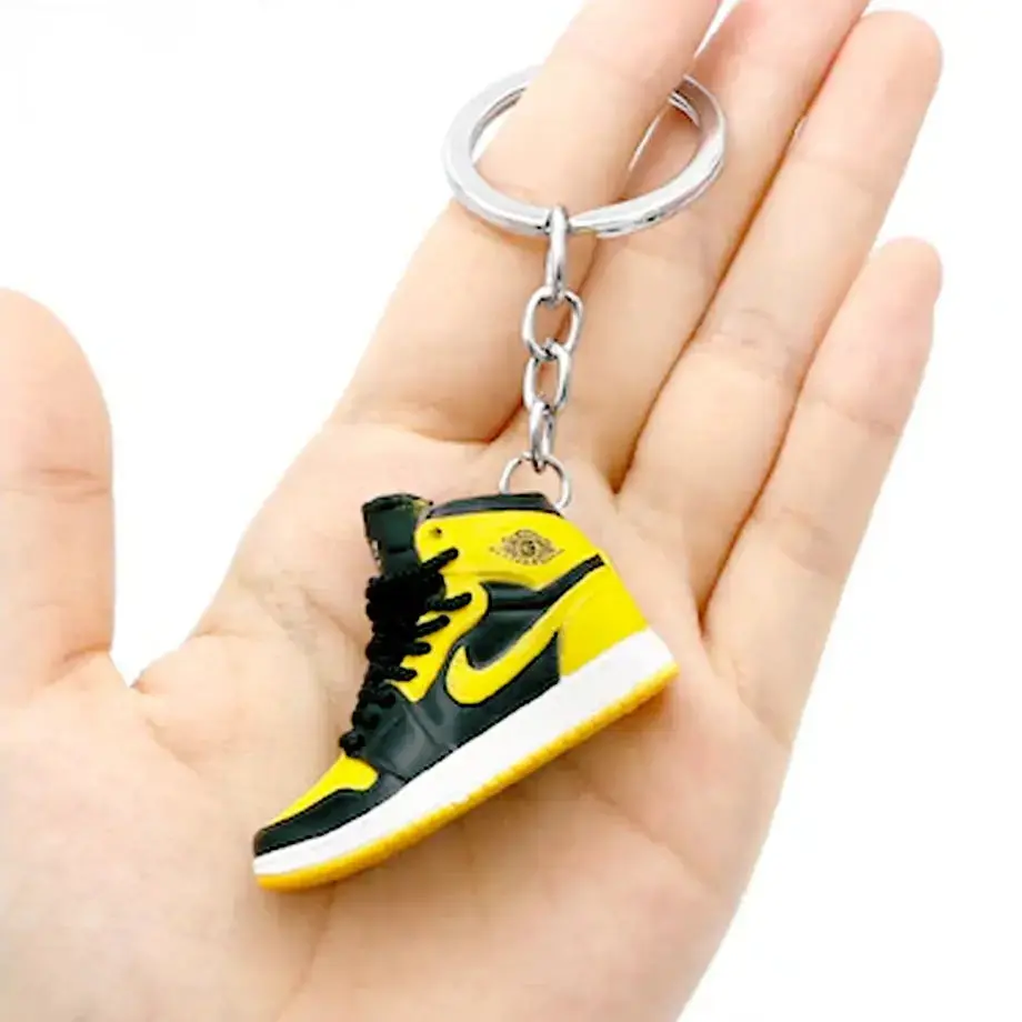 Novelty Jordan Sneaker Keyring 1