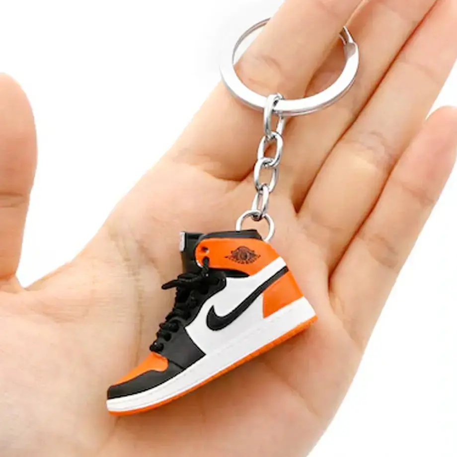 Novelty Jordan Sneaker Keyring 1