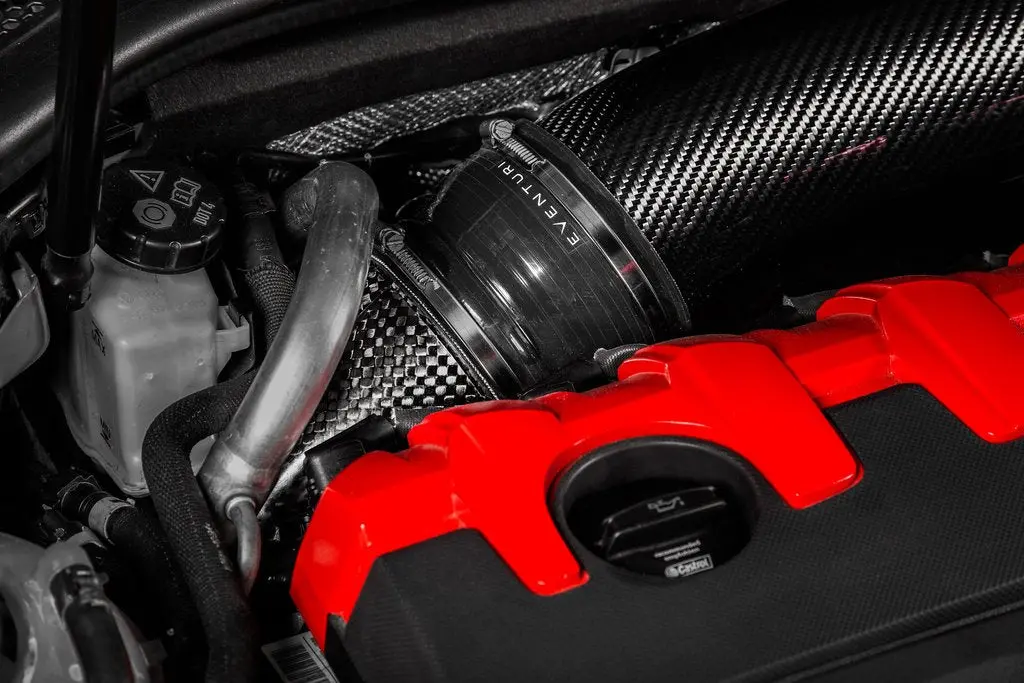 Eventuri Audi 8V Rs3 Gen 2 - Lhd Carbon Turbo Inlet 1