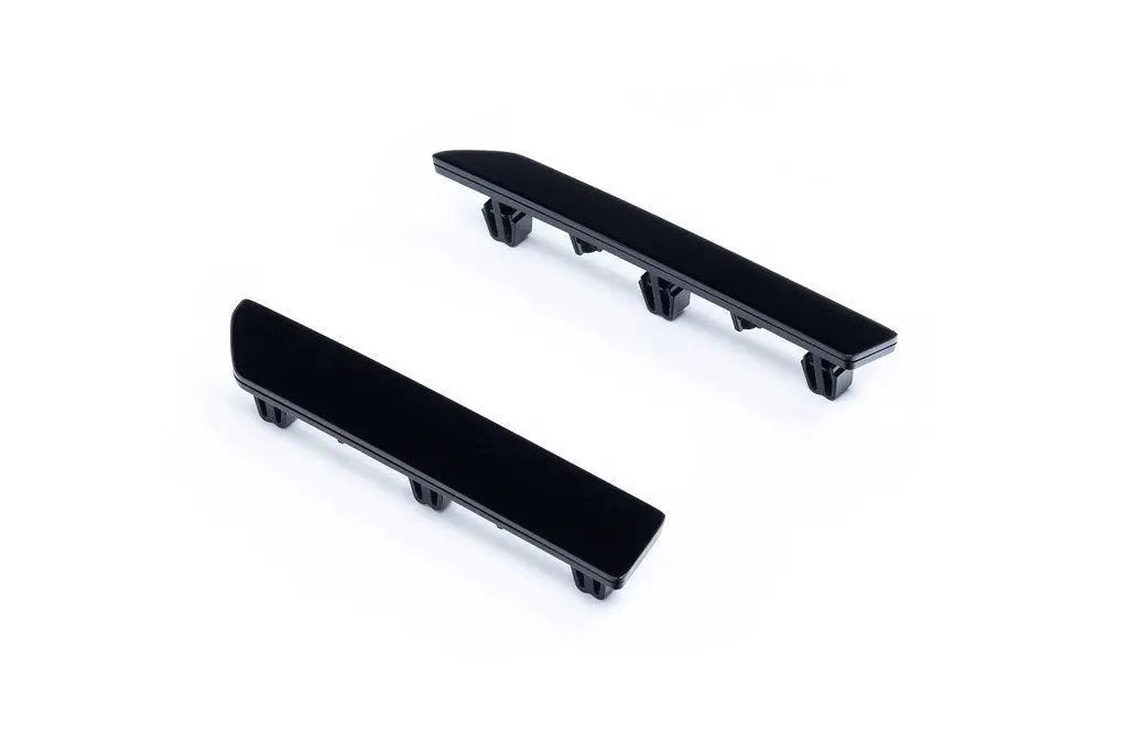 Ind Bmw G87 M2 Painted Rear Reflector Set - Gloss Black 1
