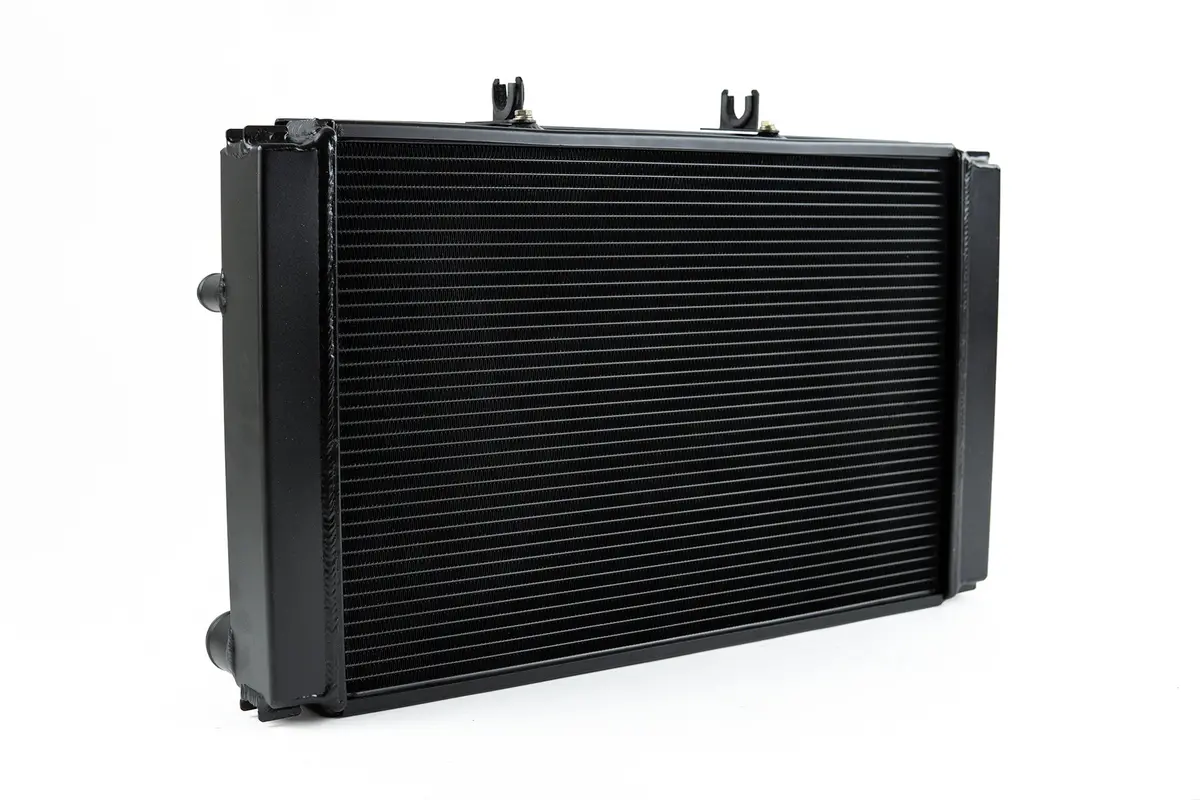 Porsche 944 83-95 / Porsche 968 92-95 Radiator 1