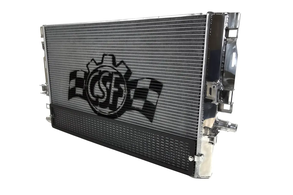 Mercedes C63 Amg & Amg S W205 15+ / Amg Gt/Gt C/Gt R 16-19 / E63 Amg 18-19 / Glc 63 Amg 18-19 / Gt63 S 20+ Front Heat Exchanger W/ Rock Guard 1