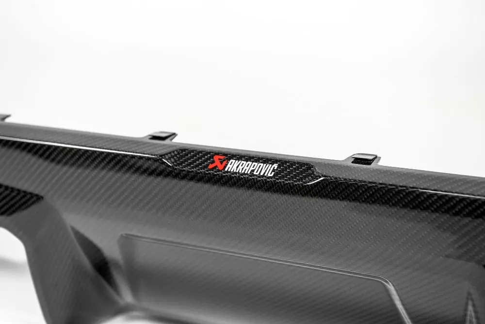 Akrapovic 2021+ Bmw M3 (G80)/M4 (G82) Rear Carbon Fiber Diffuser - High Gloss 1