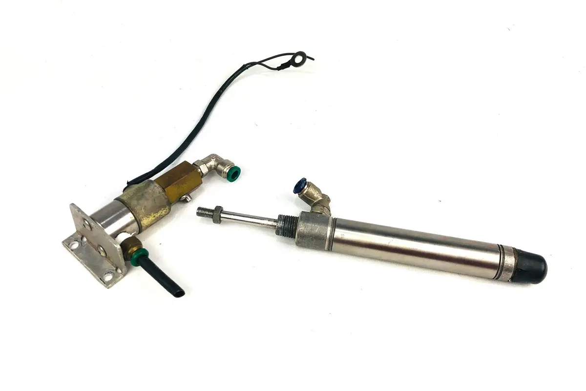 Air Throttle Unit - Used 1