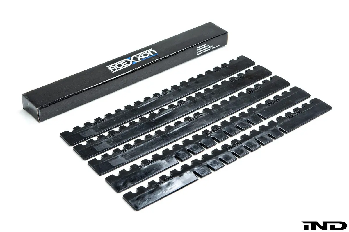 Acexxon Universal Heavy Duty Lip Protector 1