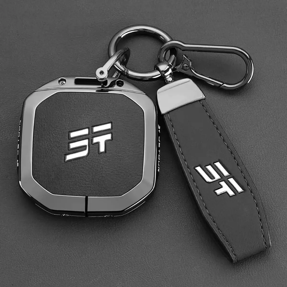 Jetour - Hard Shell Metal Key Case Cover With Keyring 1