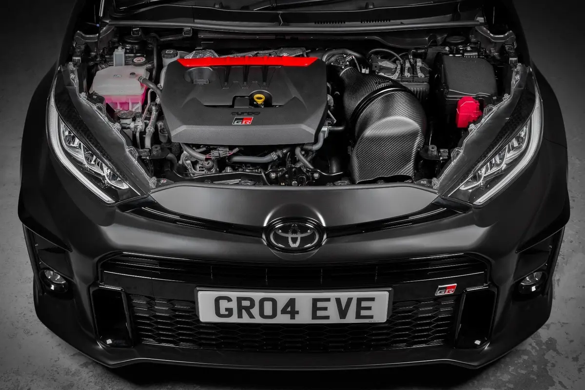 Toyota Gr Yaris Carbon Intake - Matte - Manual & Auto. Gen 1 And Gen 2 Facelift 1