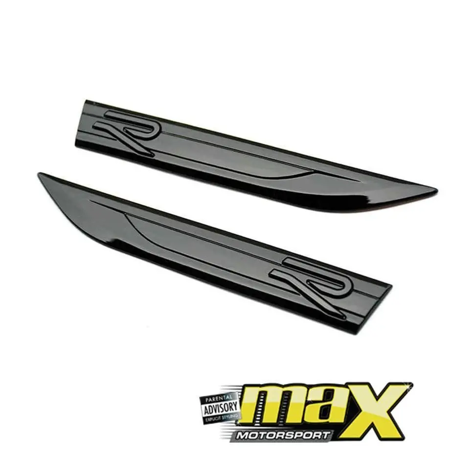 Golf 8 R-Style - Fender Badge (Black) 1