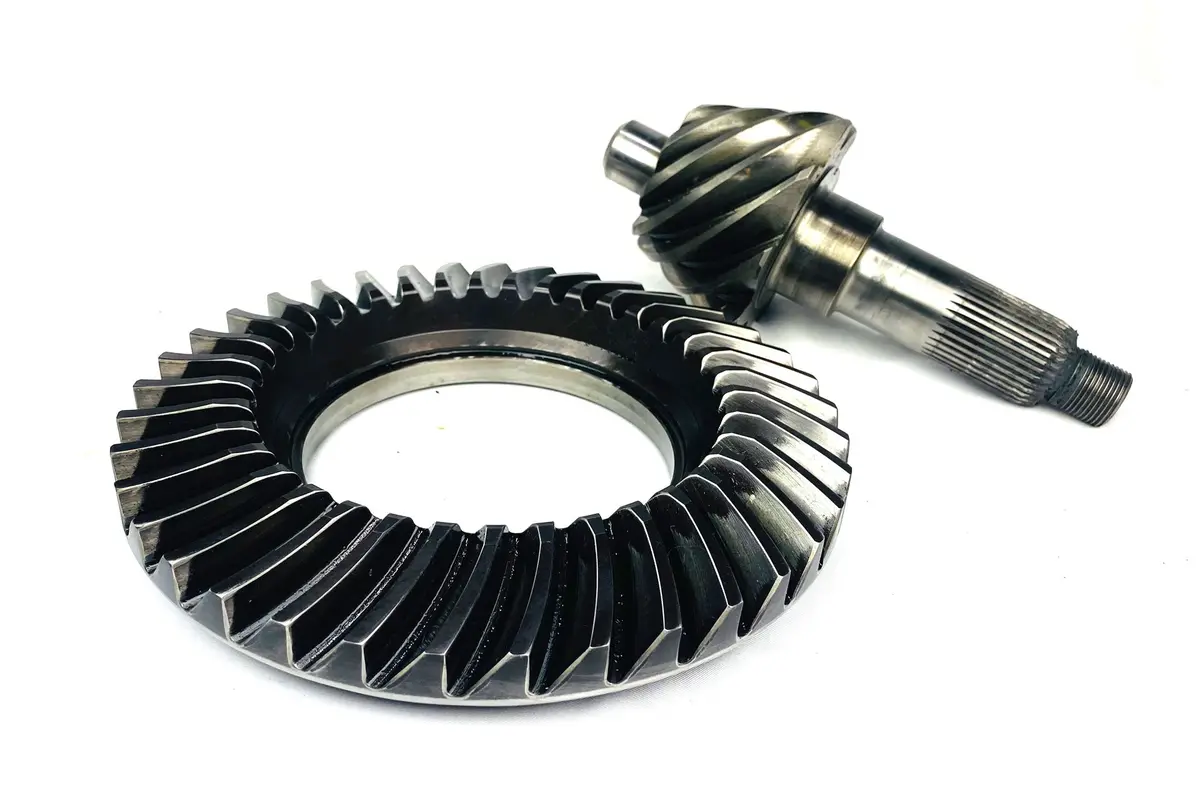 Toms Rear Gear Ring And Pinion 4.11 - Used 1