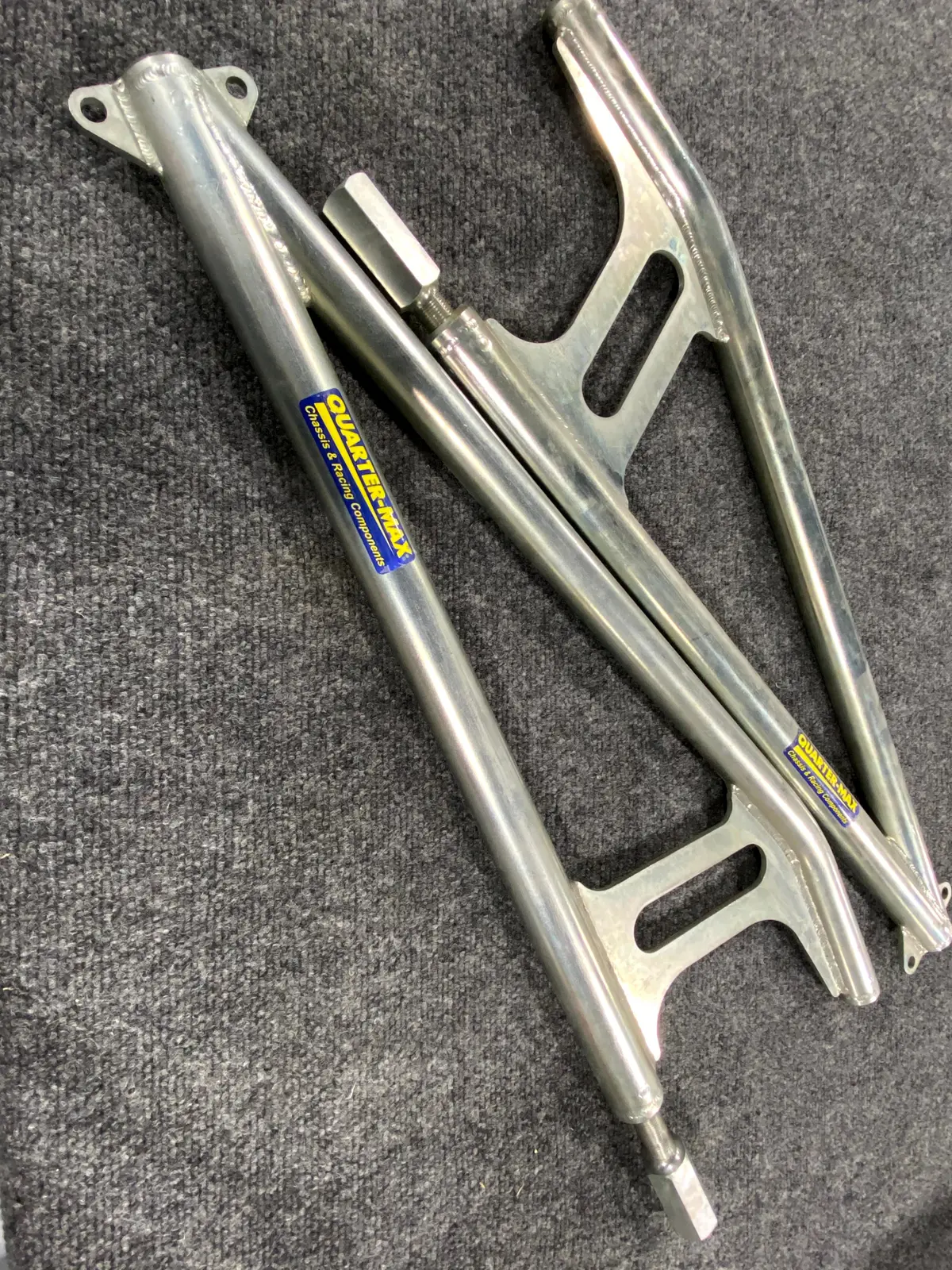 Quarter-Max Ladder Bars 1