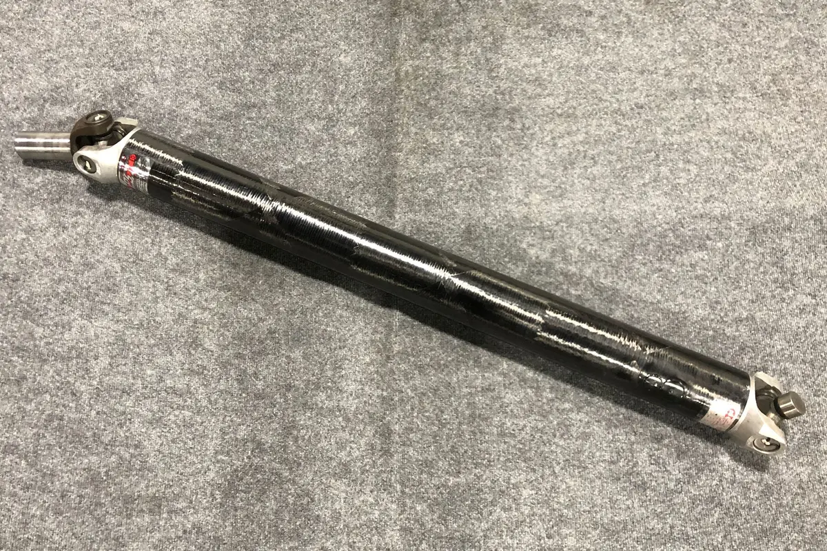 Pst Carbon Driveshaft 1480 44" With Yoke 1