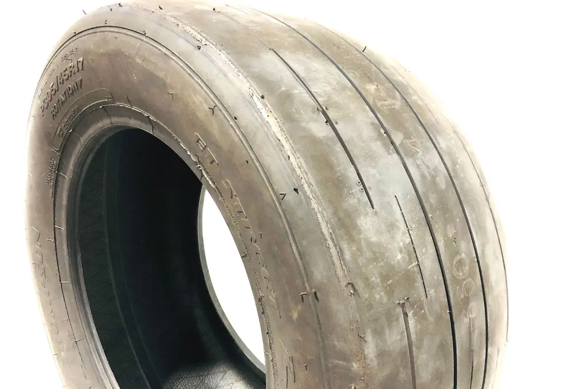 Mickey Thompson 3572 Radial Street R 1