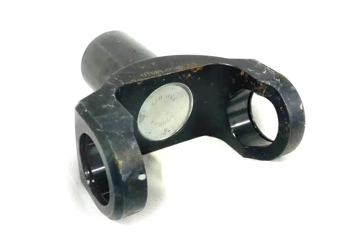 Strange 1480 Yoke Lenco 32 Spline U1683-C Used 1