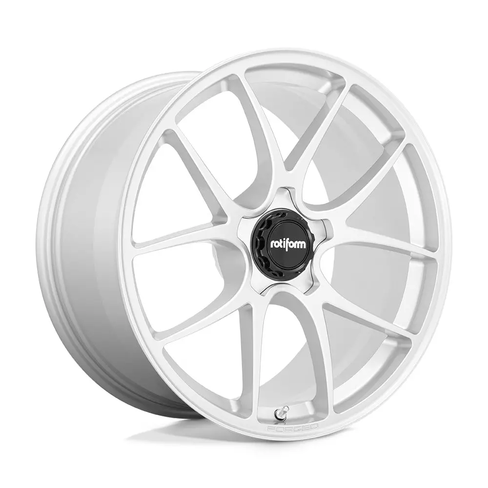 21" Rotiform Ltn Gloss Silver Wheel 1
