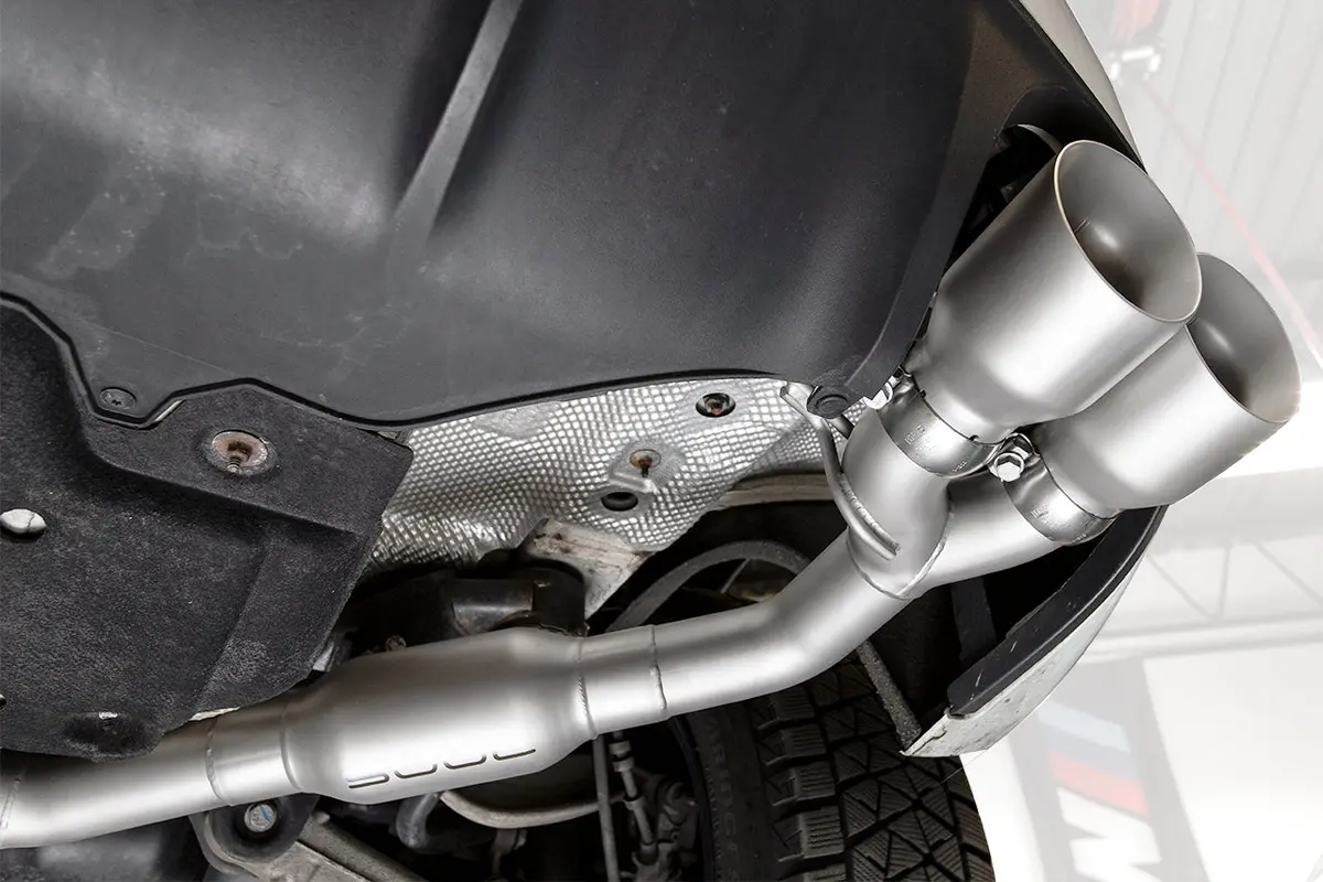 Soul 14+ Porsche Macan 3.0 / 3.6T Resonated Muffler Bypass Exhaust - 4In Straight Cut Brushed Tips 1