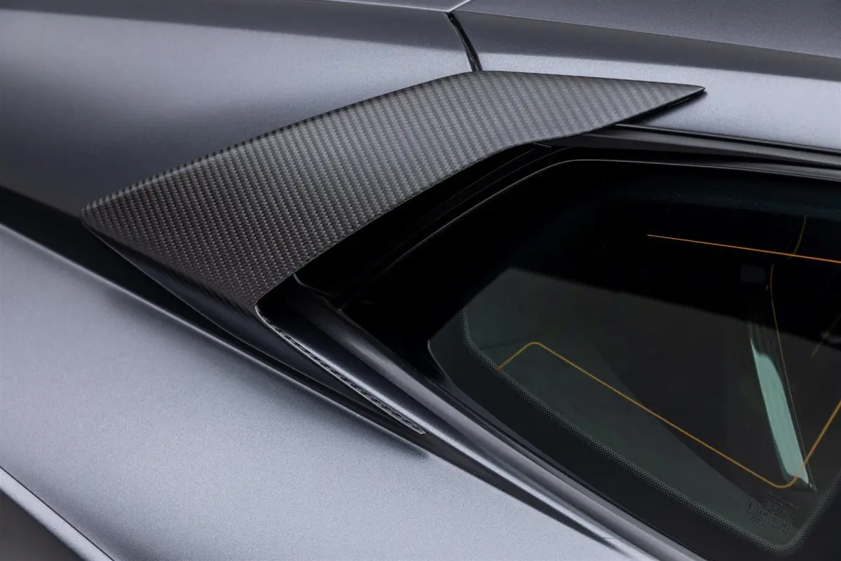 Vorsteiner Huracan Sto Side Intakes Carbon Fiber 1