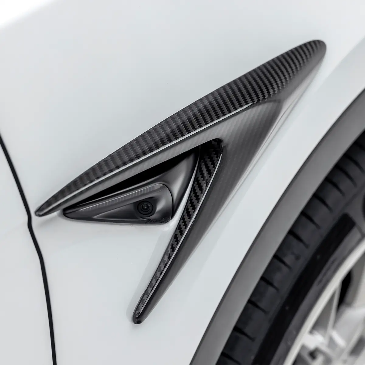Vorsteiner Tesla Model Y Aero Add-On Fender Vents 1