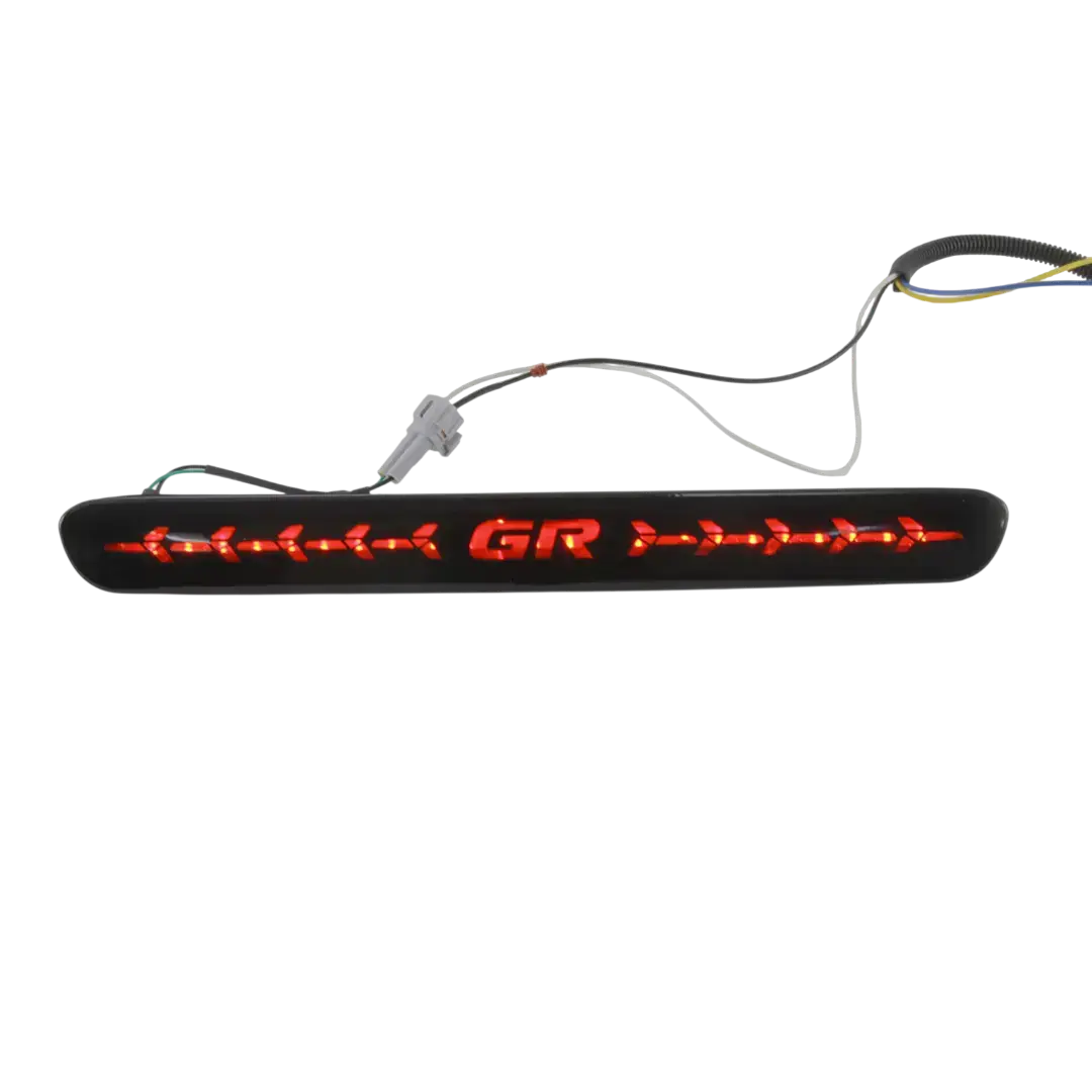 Toyota Hilux (16-On) Gr Sport Style Dynamic Led Tailgate Brake Light 1
