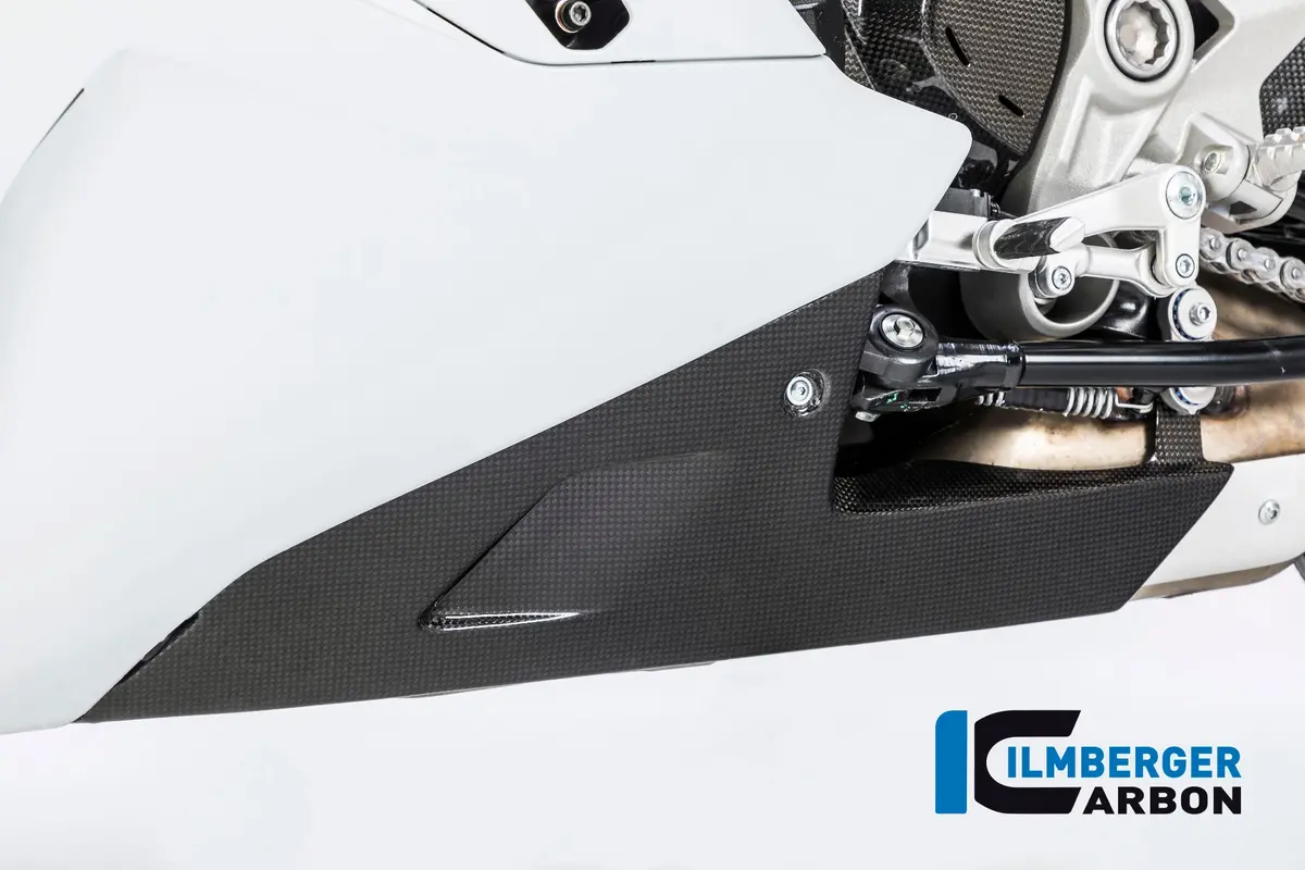 Rear Bellypan Gloss Carbon - Ducati Supersport 939 1