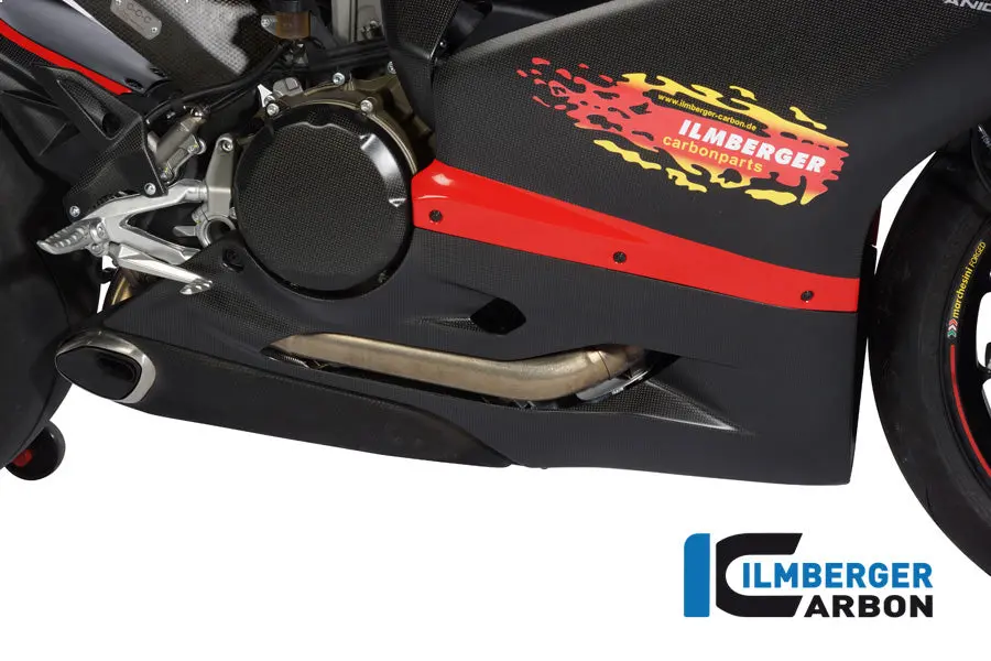Right Lower Fairing Street Carbon 1