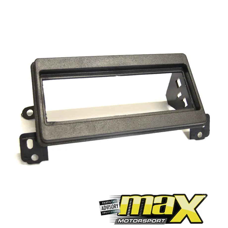Toyota Hilux Single Din Trimplate (11-On) 1