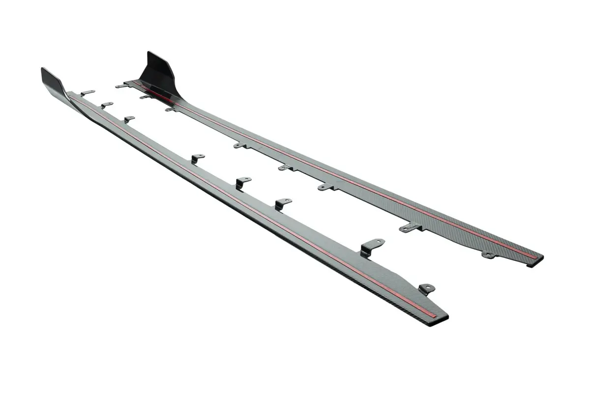 Trevora G87 M2 Carbon Side Skirt Set 1